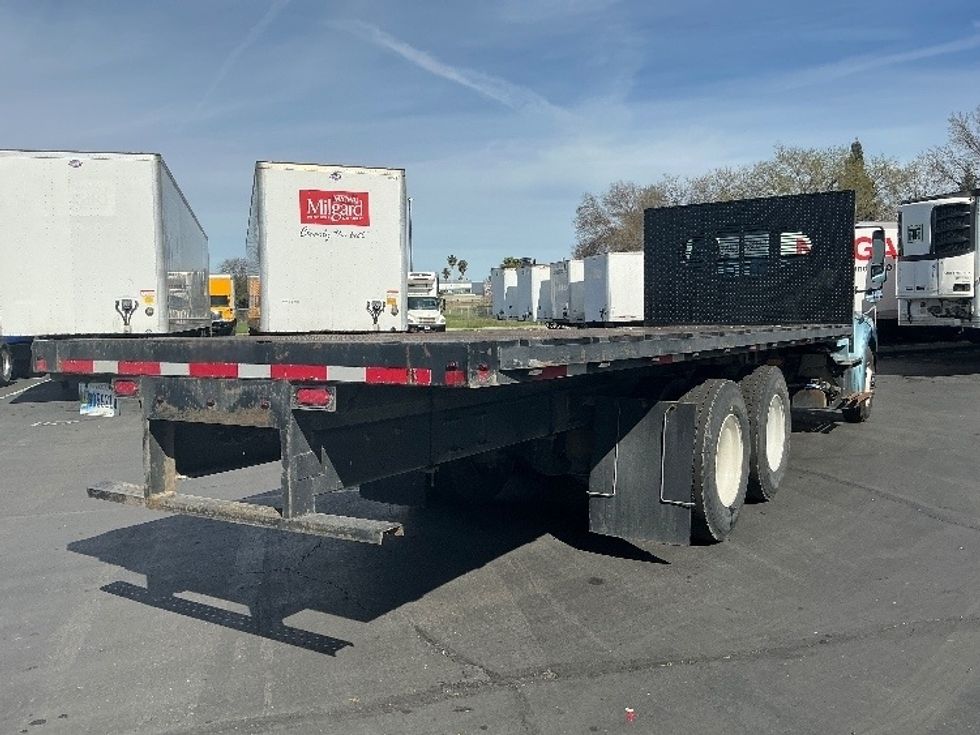 Flatbed Truck-Light and Medium Duty Trucks-Freightliner-2019-M211264S-West Sacramento-CA-188,700\n\t\tmiles-$ 85,500 - Image 10