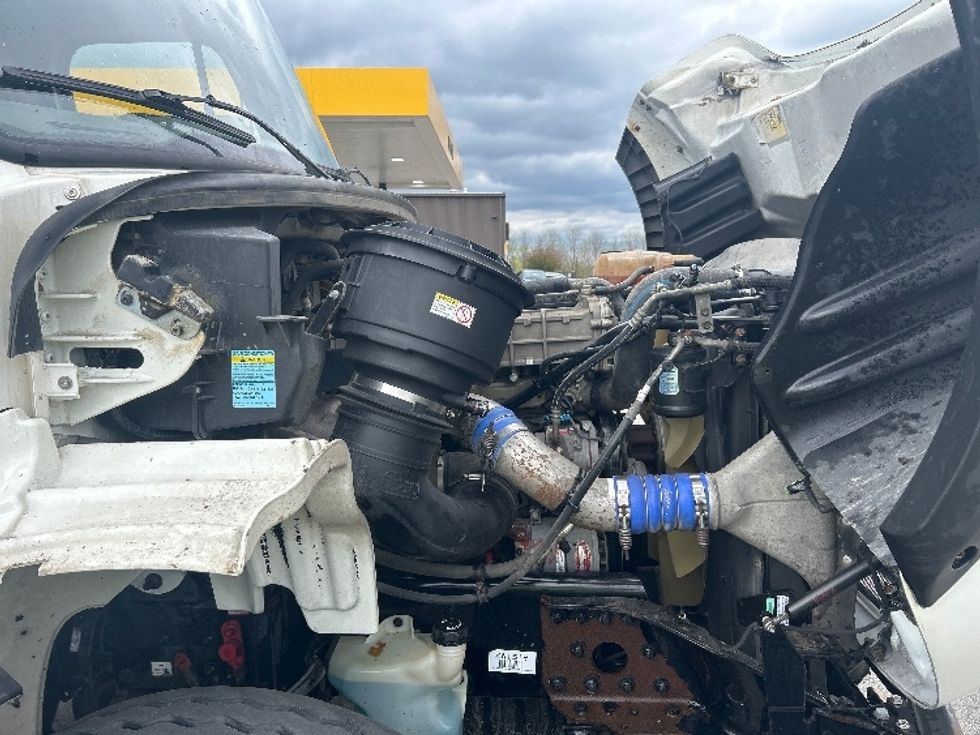 Flatbed Truck-Light and Medium Duty Trucks-Freightliner-2019-M211264S-Zelienople-PA-298,853\n\t\tmiles-$ 86,500 - Image 20