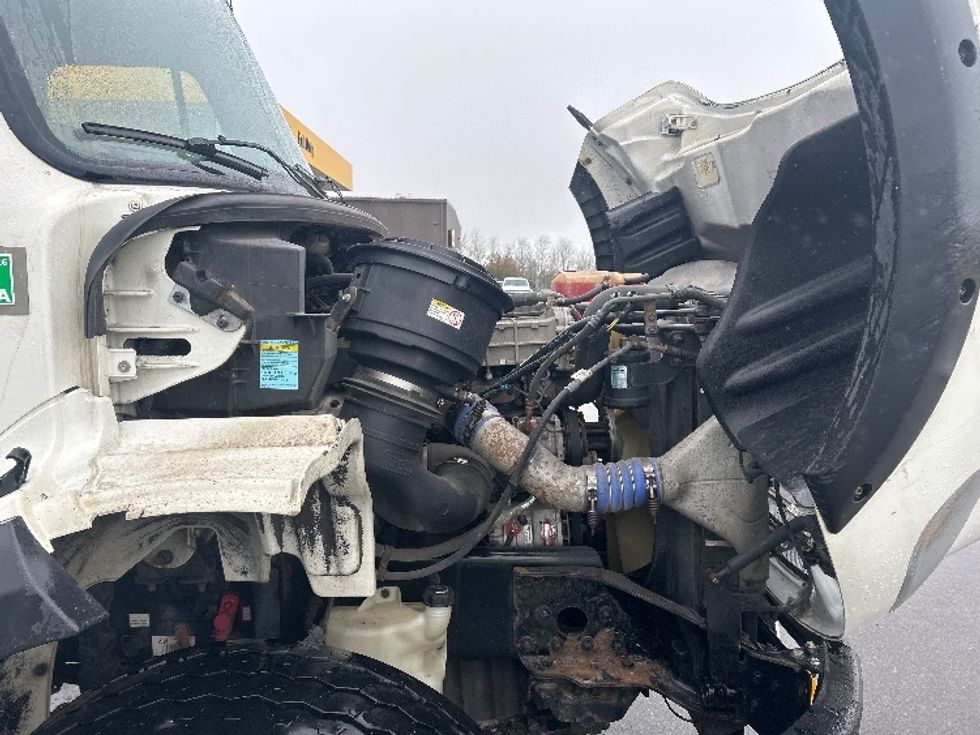 Flatbed Truck-Light and Medium Duty Trucks-Freightliner-2019-M211264S-Zelienople-PA-324,212\n\t\tmiles-$ 85,250 - Image 20