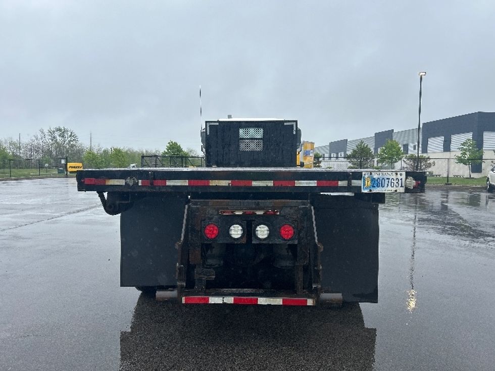 Flatbed Truck-Light and Medium Duty Trucks-Freightliner-2019-M211264S-Zelienople-PA-324,212\n\t\tmiles-$ 85,250 - Image 7