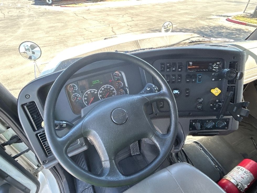 Flatbed Truck-Light and Medium Duty Trucks-Freightliner-2020-114SD-Austin-TX-168,520\n\t\tmiles-$ 113,750 - Image 14