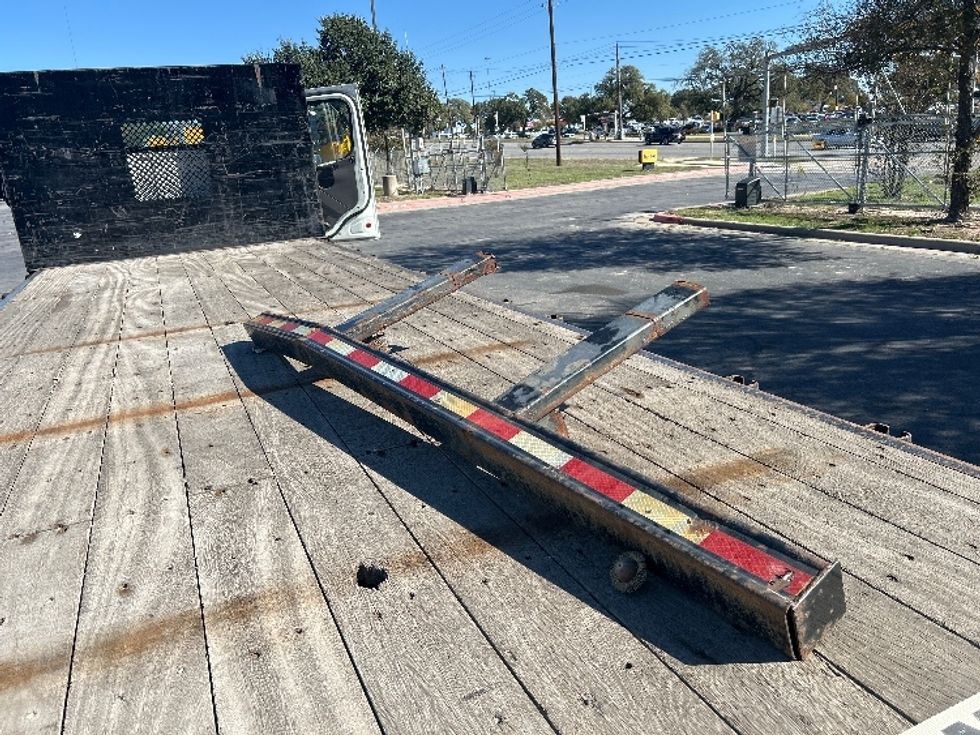 Flatbed Truck-Light and Medium Duty Trucks-Freightliner-2020-114SD-Austin-TX-168,520\n\t\tmiles-$ 113,750 - Image 21