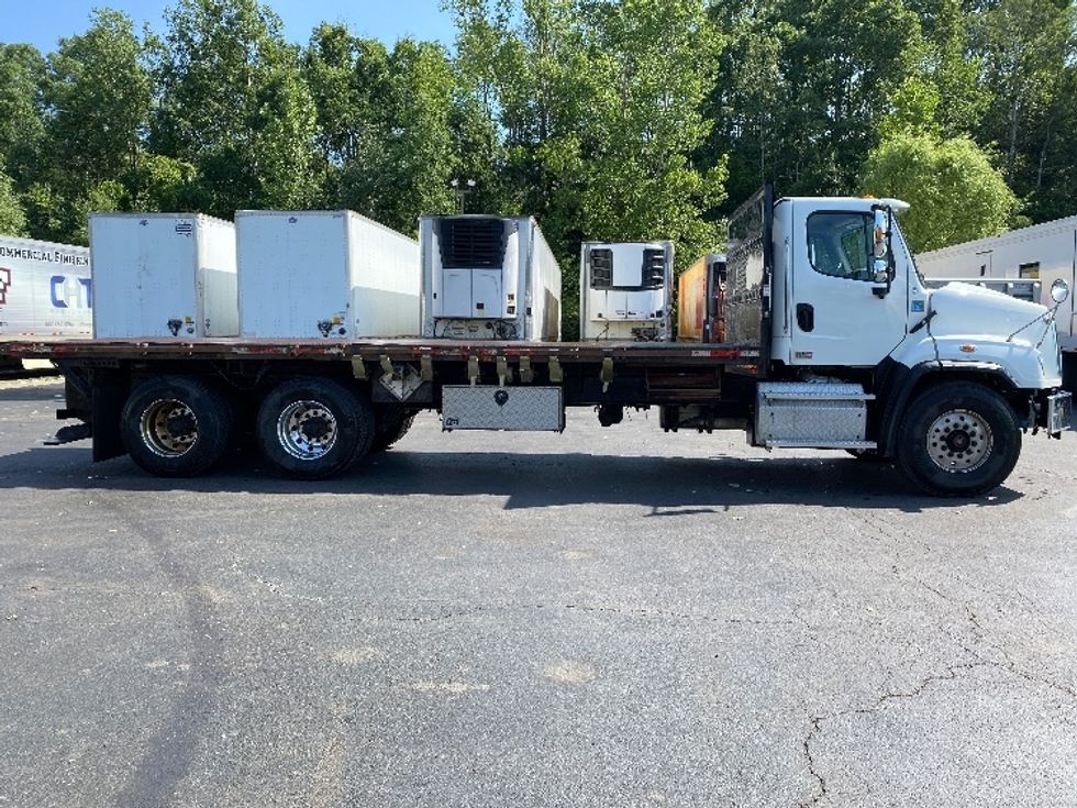 Flatbed Truck-Light and Medium Duty Trucks-Freightliner-2020-114SD-Binghamton-NY-189,559\n\t\tmiles-$ 126,750 - Image 10