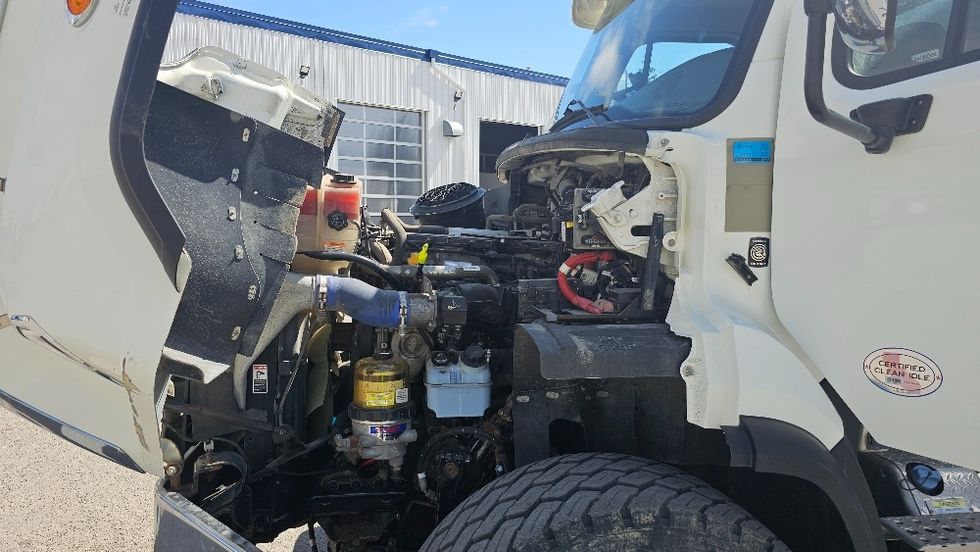 Flatbed Truck-Light and Medium Duty Trucks-Freightliner-2020-114SD-Calgary-AB-208,538\n\t\tkm-$ 146,000 - Image 21