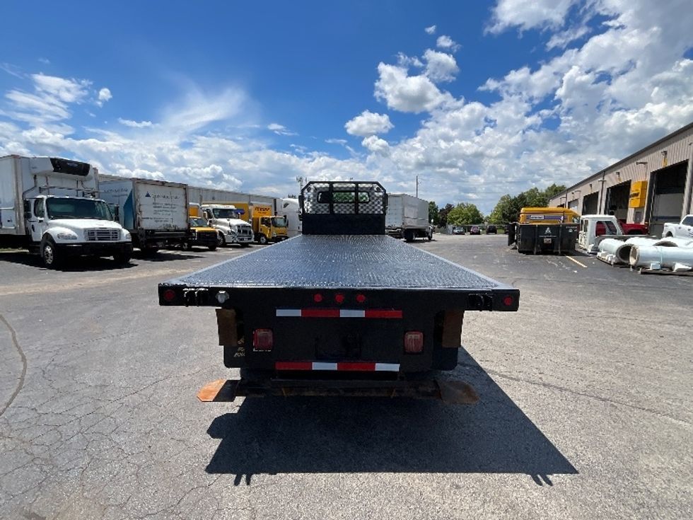 Flatbed Truck-Light and Medium Duty Trucks-Freightliner-2020-114SD-Cambridge-ON-303,753\n\t\tkm-$ 138,000 - Image 7