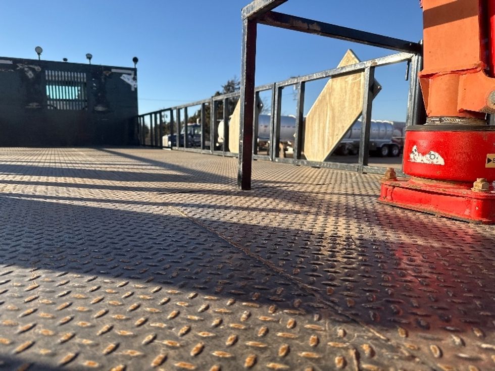 Flatbed Truck-Light and Medium Duty Trucks-Freightliner-2020-114SD-Enid-OK-230,629\n\t\tmiles-$ 100,750 - Image 11