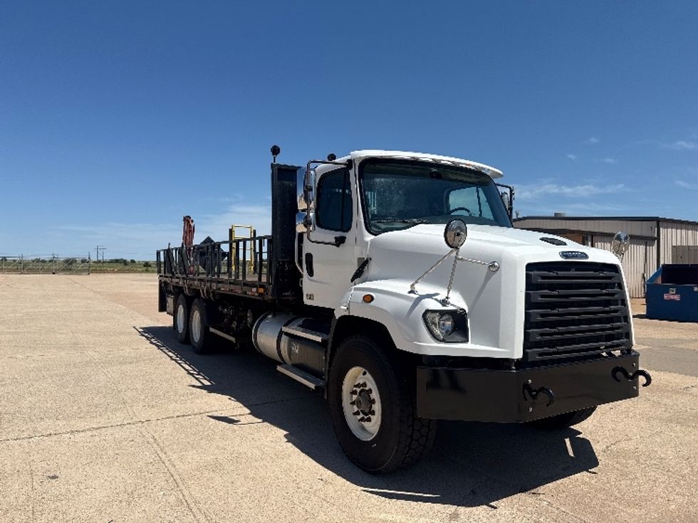 Flatbed Truck-Light and Medium Duty Trucks-Freightliner-2020-114SD-Enid-OK-285,430\n\t\tmiles-$ 85,000 - Image 1