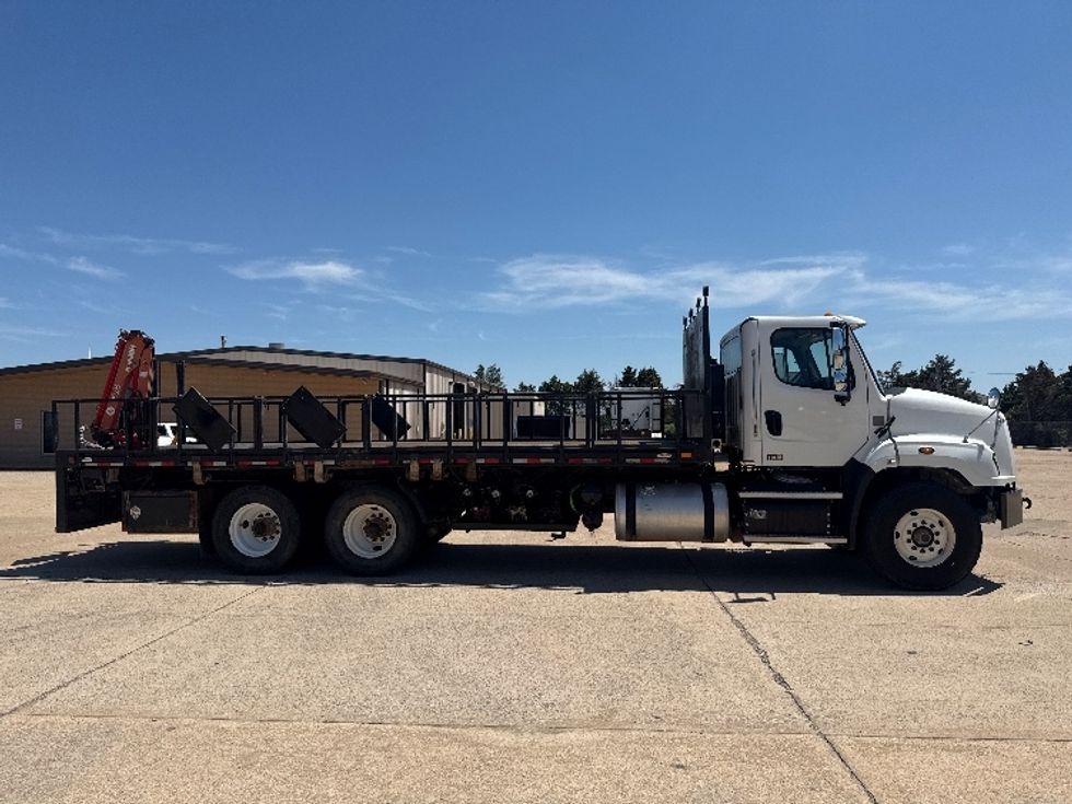Flatbed Truck-Light and Medium Duty Trucks-Freightliner-2020-114SD-Enid-OK-285,430\n\t\tmiles-$ 85,000 - Image 12