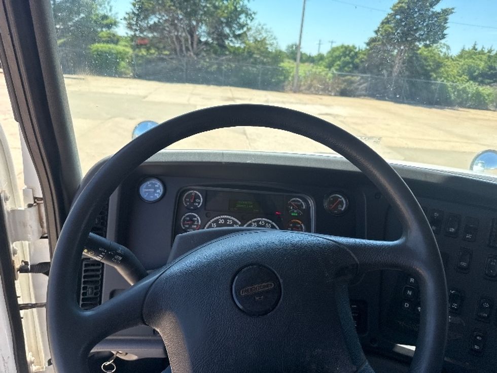 Flatbed Truck-Light and Medium Duty Trucks-Freightliner-2020-114SD-Enid-OK-285,430\n\t\tmiles-$ 85,000 - Image 15