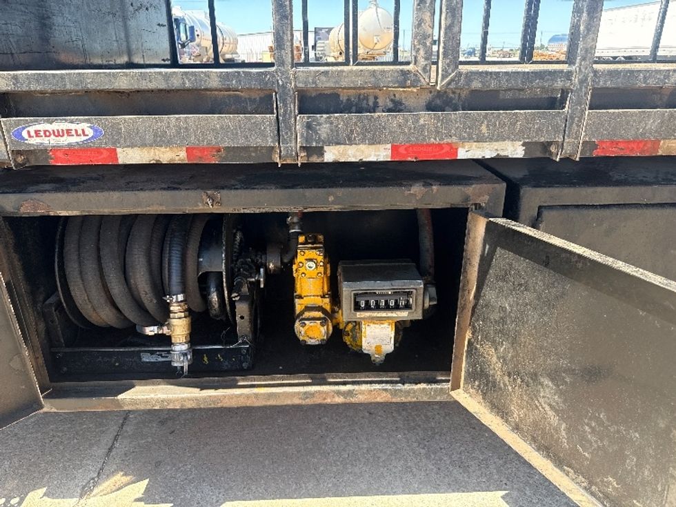 Flatbed Truck-Light and Medium Duty Trucks-Freightliner-2020-114SD-Enid-OK-285,430\n\t\tmiles-$ 85,000 - Image 23