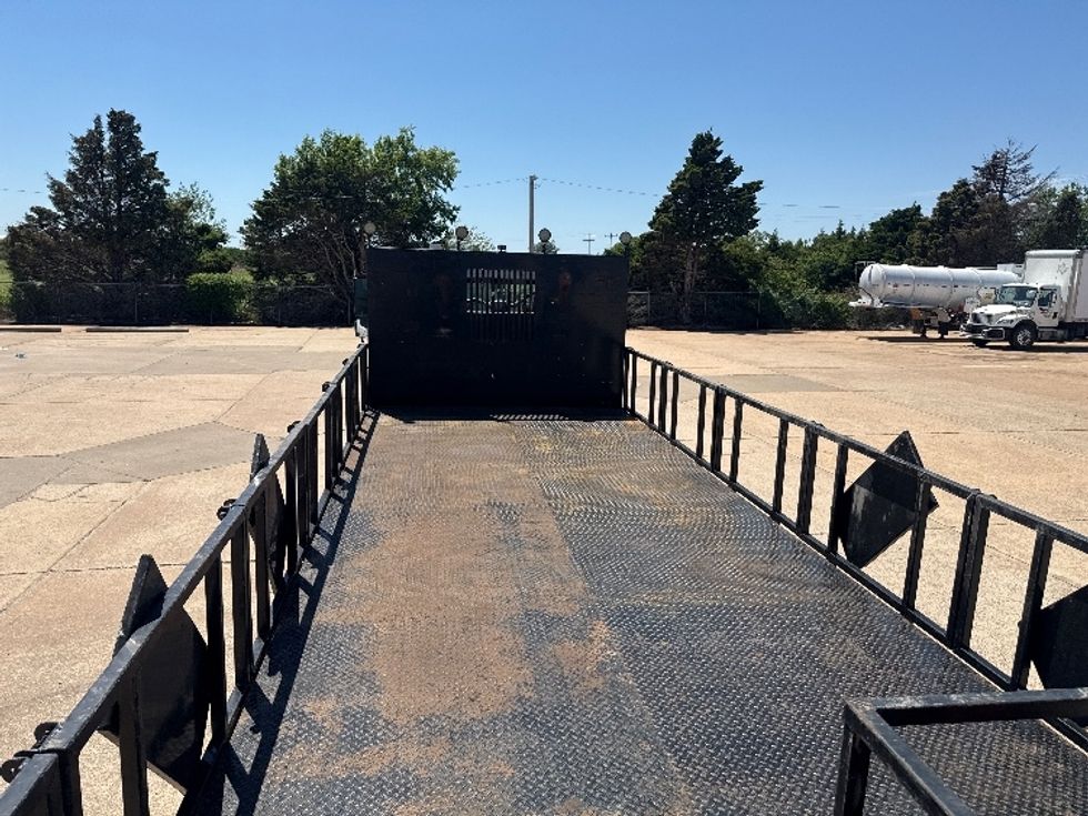 Flatbed Truck-Light and Medium Duty Trucks-Freightliner-2020-114SD-Enid-OK-285,430\n\t\tmiles-$ 85,000 - Image 7