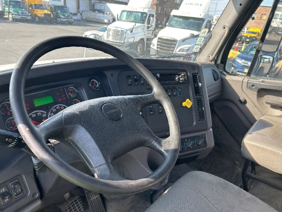 Flatbed Truck-Light and Medium Duty Trucks-Freightliner-2020-114SD-Kearny-NJ-161,980\n\t\tmiles-$ 110,750 - Image 13