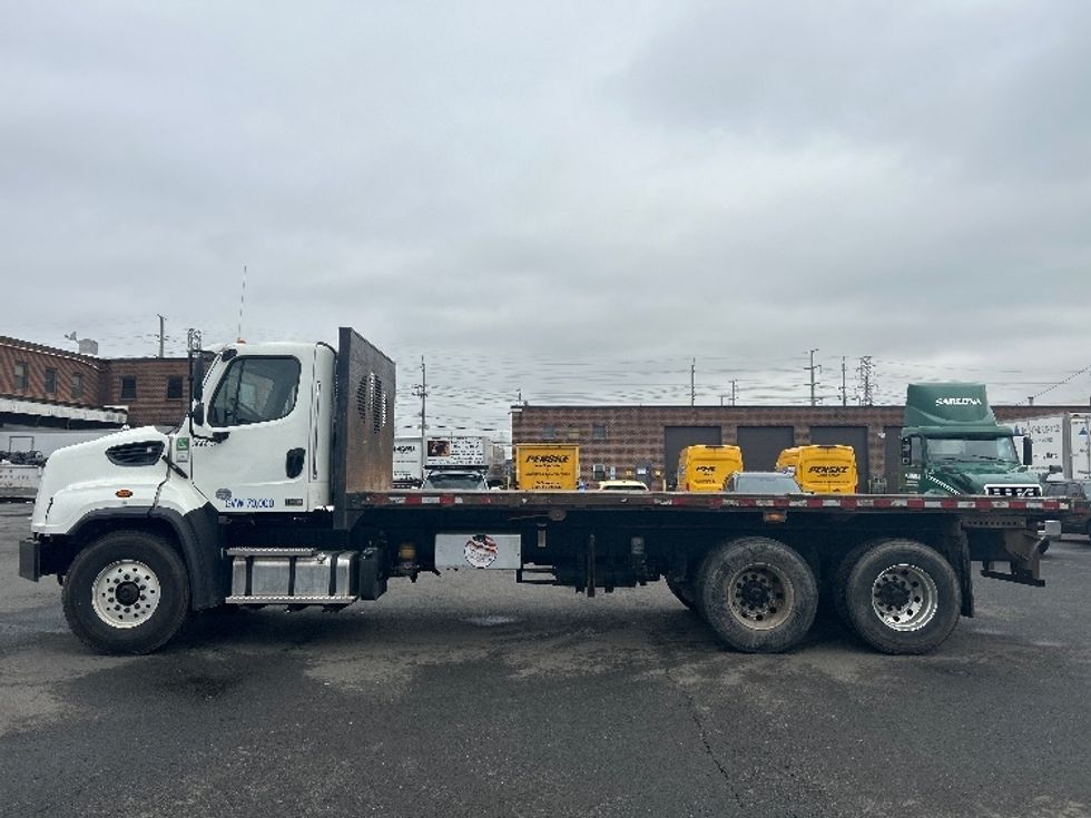 Flatbed Truck-Light and Medium Duty Trucks-Freightliner-2020-114SD-Kearny-NJ-161,980\n\t\tmiles-$ 110,750 - Image 4