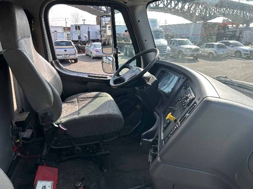Flatbed Truck-Light and Medium Duty Trucks-Freightliner-2020-114SD-Kearny-NJ-167,984\n\t\tmiles-$ 110,500 - Image 18