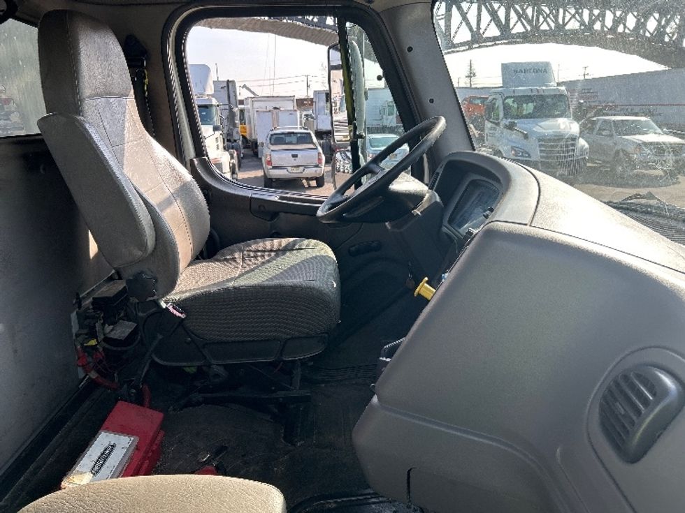 Flatbed Truck-Light and Medium Duty Trucks-Freightliner-2020-114SD-Kearny-NJ-175,630\n\t\tmiles-$ 110,000 - Image 18