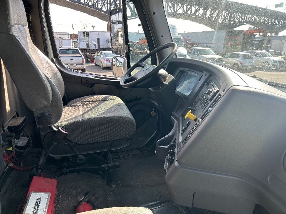 Flatbed Truck-Light and Medium Duty Trucks-Freightliner-2020-114SD-Kearny-NJ-189,874\n\t\tmiles-$ 112,500 - Image 18