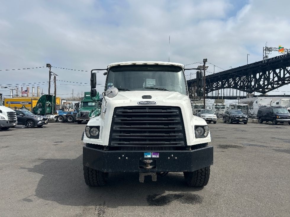 Flatbed Truck-Light and Medium Duty Trucks-Freightliner-2020-114SD-Kearny-NJ-189,874\n\t\tmiles-$ 112,500 - Image 2
