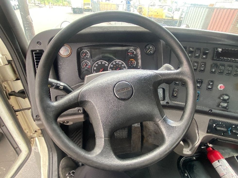 Flatbed Truck-Light and Medium Duty Trucks-Freightliner-2020-114SD-Kearny-NJ-80,775\n\t\tmiles-$ 109,500 - Image 17