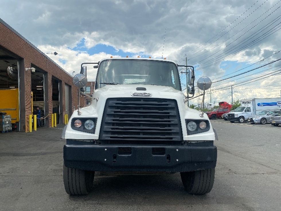 Flatbed Truck-Light and Medium Duty Trucks-Freightliner-2020-114SD-Kearny-NJ-80,775\n\t\tmiles-$ 109,500 - Image 2