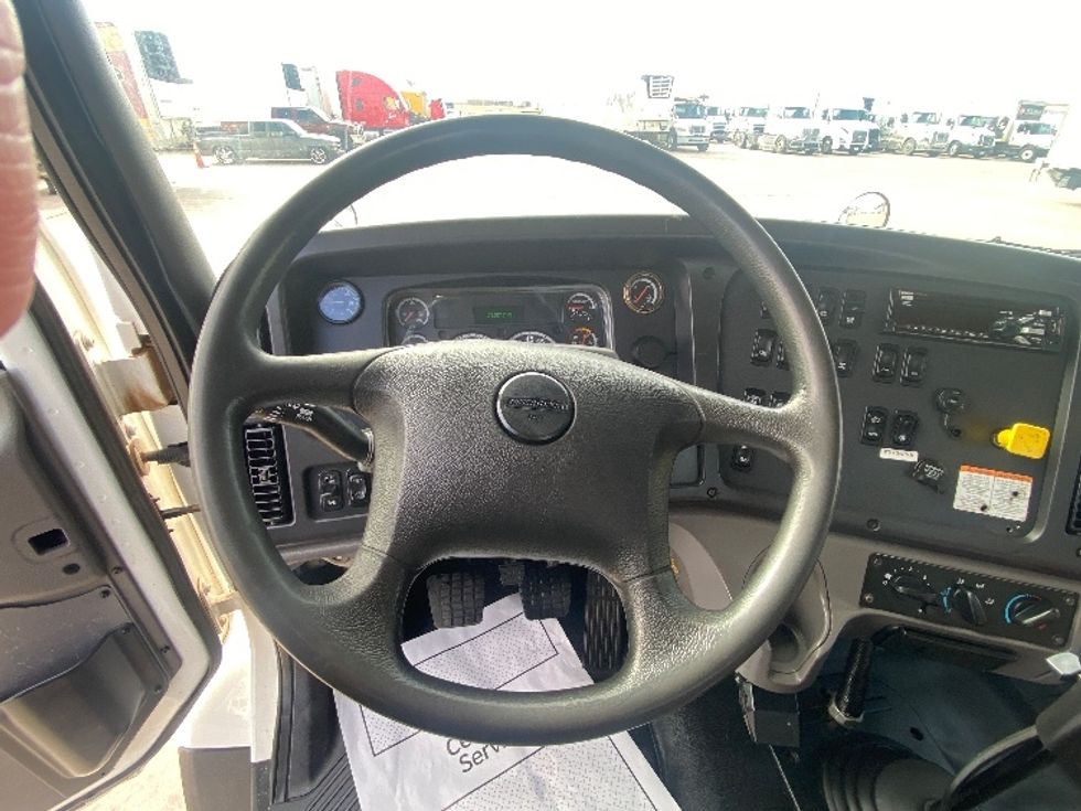 Flatbed Truck-Light and Medium Duty Trucks-Freightliner-2020-114SD-Lubbock-TX-171,257\n\t\tmiles-$ 124,000 - Image 13