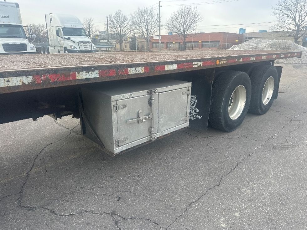 Flatbed Truck-Light and Medium Duty Trucks-Freightliner-2020-114SD-Mississauga-ON-118,501\n\t\tkm-$ 146,500 - Image 5
