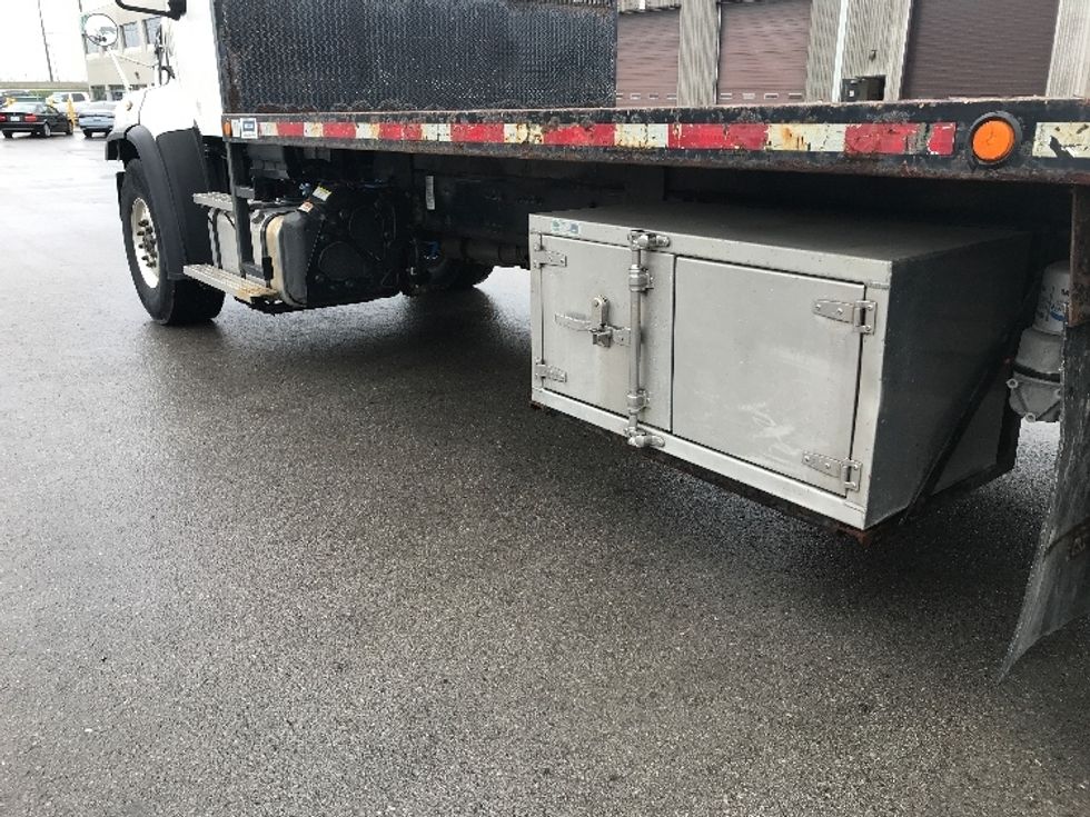 Flatbed Truck-Light and Medium Duty Trucks-Freightliner-2020-114SD-Mississauga-ON-184,700\n\t\tkm-$ 150,250 - Image 10