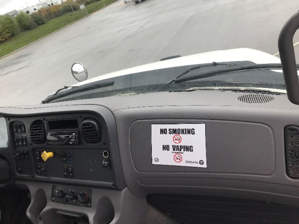 Flatbed Truck-Light and Medium Duty Trucks-Freightliner-2020-114SD-Mississauga-ON-184,700\n\t\tkm-$ 150,250 - Image 17