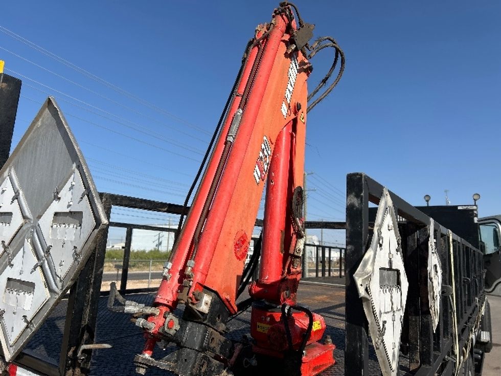 Flatbed Truck-Light and Medium Duty Trucks-Freightliner-2020-114SD-Odessa-TX-186,937\n\t\tmiles-$ 121,500 - Image 27