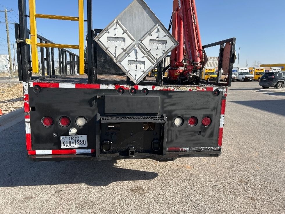 Flatbed Truck-Light and Medium Duty Trucks-Freightliner-2020-114SD-Odessa-TX-186,937\n\t\tmiles-$ 121,500 - Image 9
