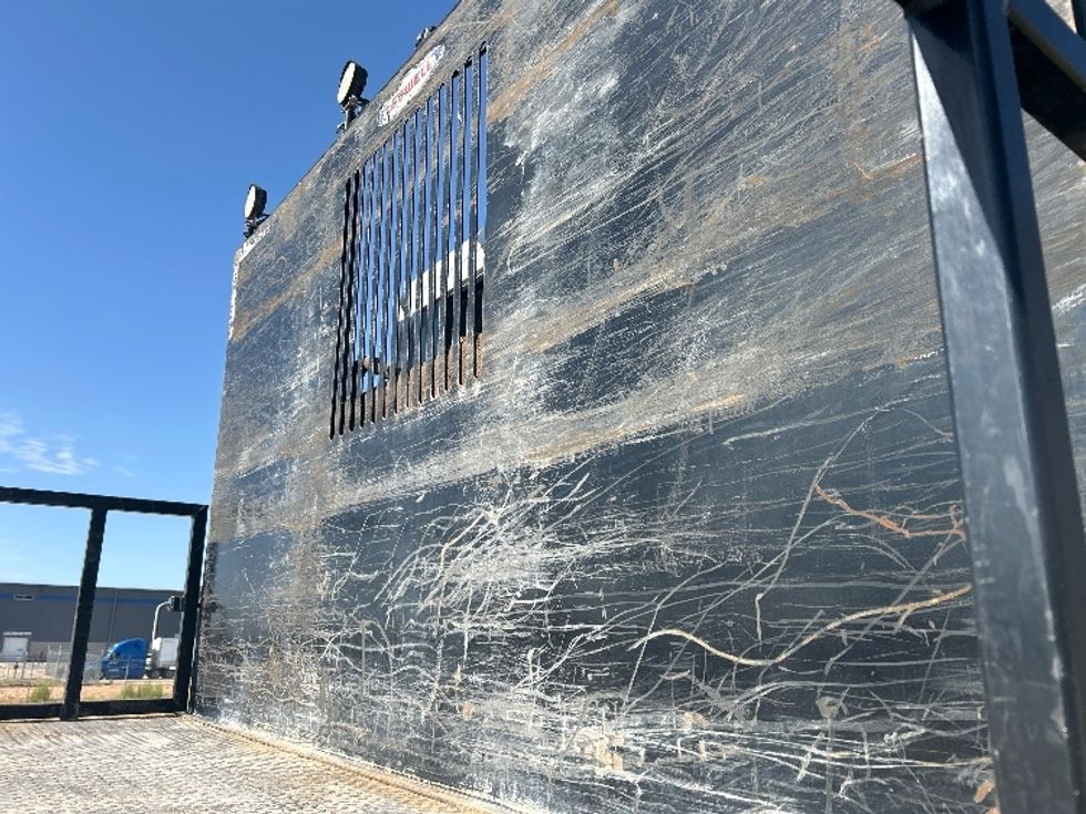 Flatbed Truck-Light and Medium Duty Trucks-Freightliner-2020-114SD-Odessa-TX-226,693\n\t\tmiles-$ 116,750 - Image 25