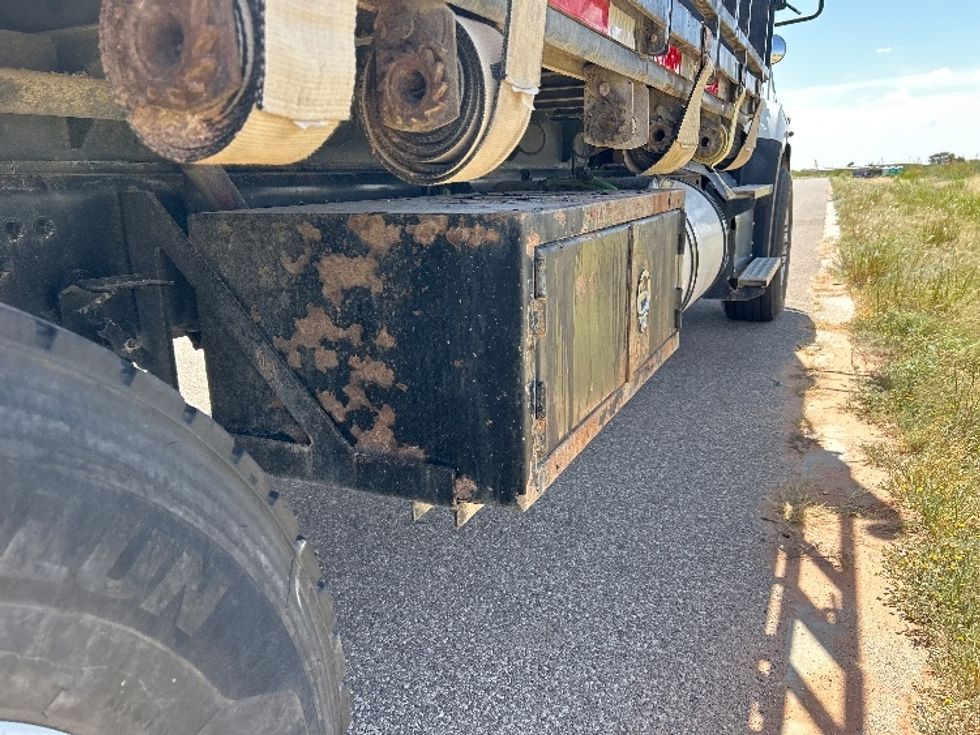 Flatbed Truck-Light and Medium Duty Trucks-Freightliner-2020-114SD-Odessa-TX-99,500\n\t\tmiles-$ 104,250 - Image 14