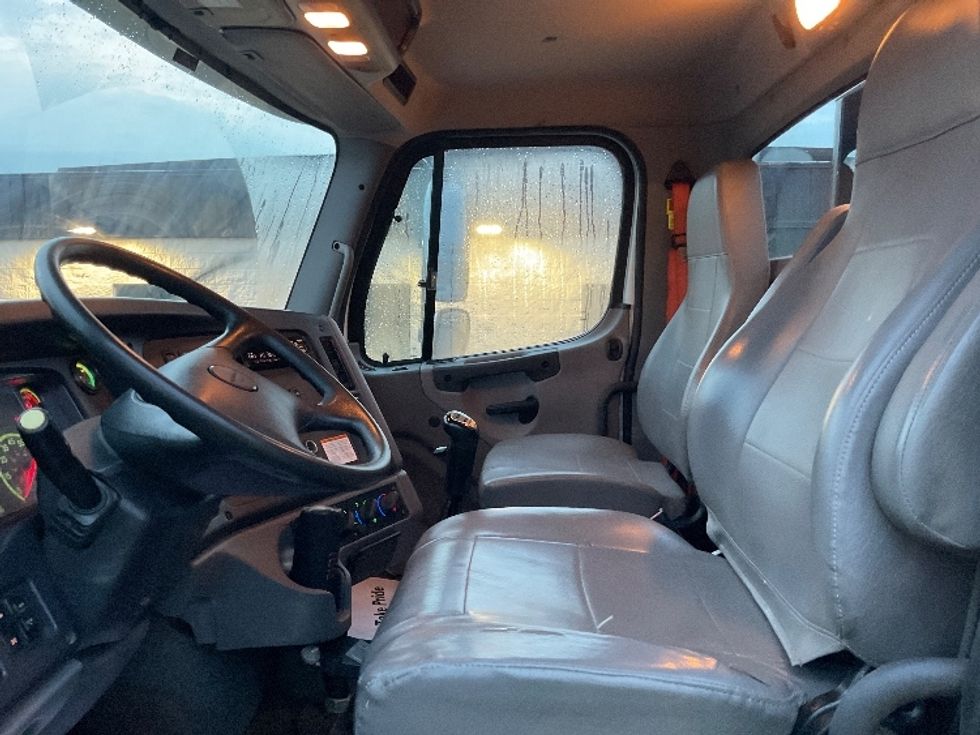 Flatbed Truck-Light and Medium Duty Trucks-Freightliner-2020-114SD-Oklahoma City-OK-242,553\n\t\tmiles-$ 100,250 - Image 16