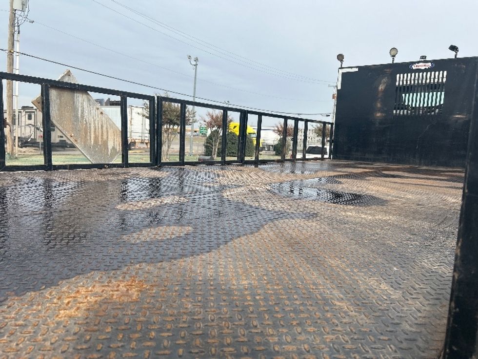 Flatbed Truck-Light and Medium Duty Trucks-Freightliner-2020-114SD-Oklahoma City-OK-242,553\n\t\tmiles-$ 100,250 - Image 8