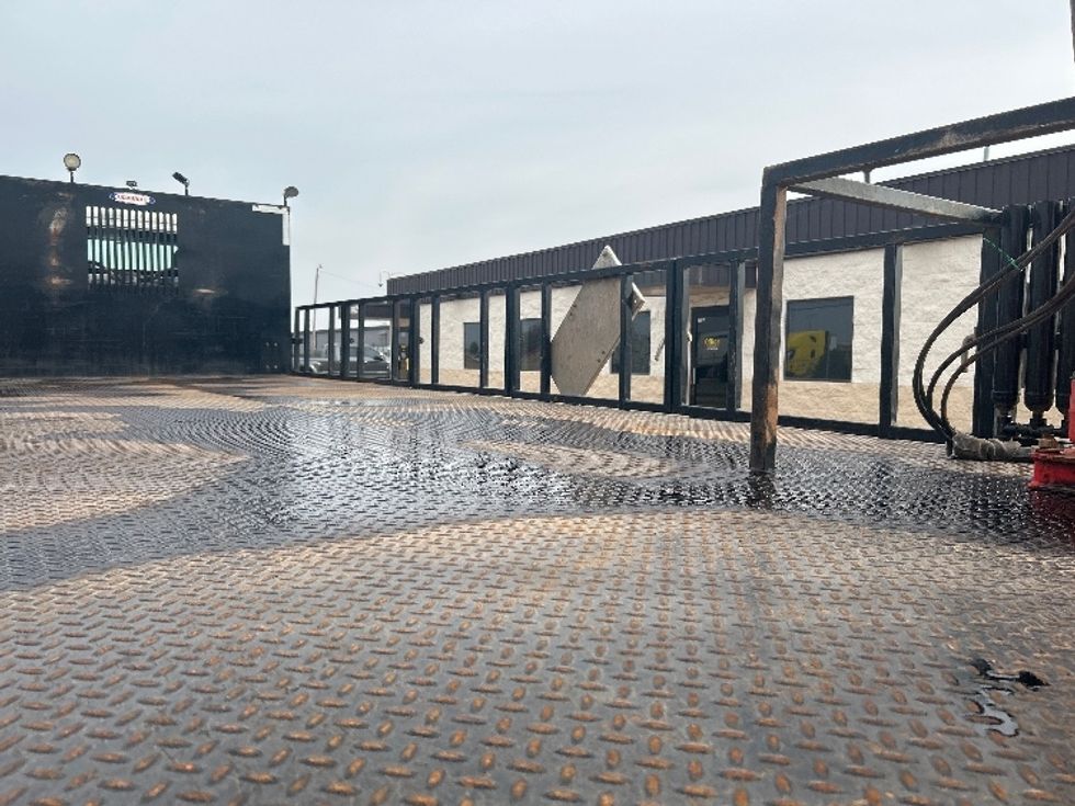 Flatbed Truck-Light and Medium Duty Trucks-Freightliner-2020-114SD-Oklahoma City-OK-242,553\n\t\tmiles-$ 100,250 - Image 9