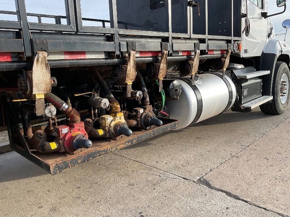 Flatbed Truck-Light and Medium Duty Trucks-Freightliner-2020-114SD-Oklahoma City-OK-246,738\n\t\tmiles-$ 100,000 - Image 11