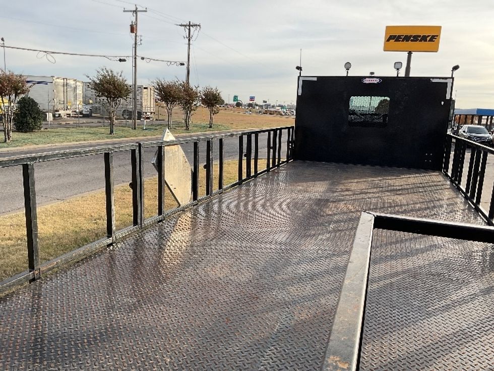 Flatbed Truck-Light and Medium Duty Trucks-Freightliner-2020-114SD-Oklahoma City-OK-246,738\n\t\tmiles-$ 100,000 - Image 8