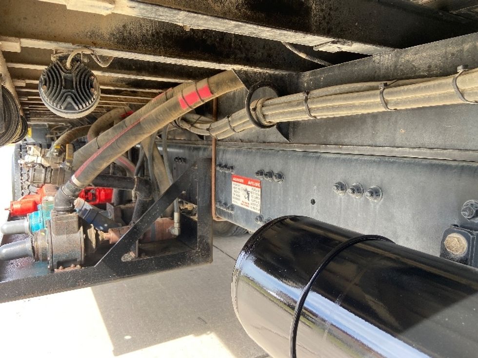 Flatbed Truck-Light and Medium Duty Trucks-Freightliner-2020-114SD-San Antonio-TX-184,766\n\t\tmiles-$ 102,750 - Image 12