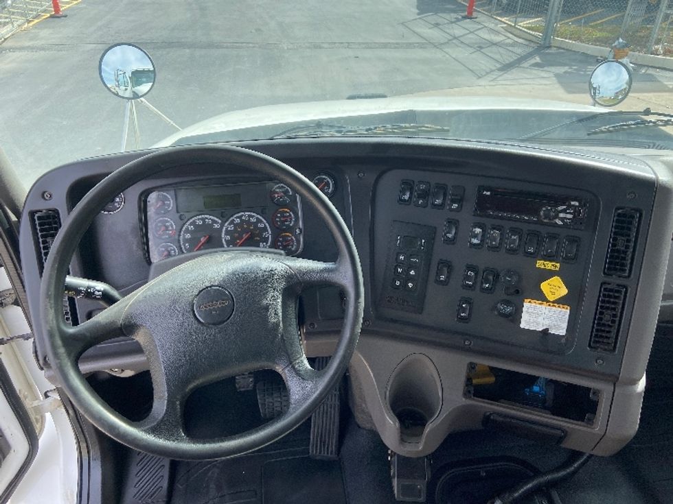 Flatbed Truck-Light and Medium Duty Trucks-Freightliner-2020-114SD-San Antonio-TX-184,766\n\t\tmiles-$ 102,750 - Image 16