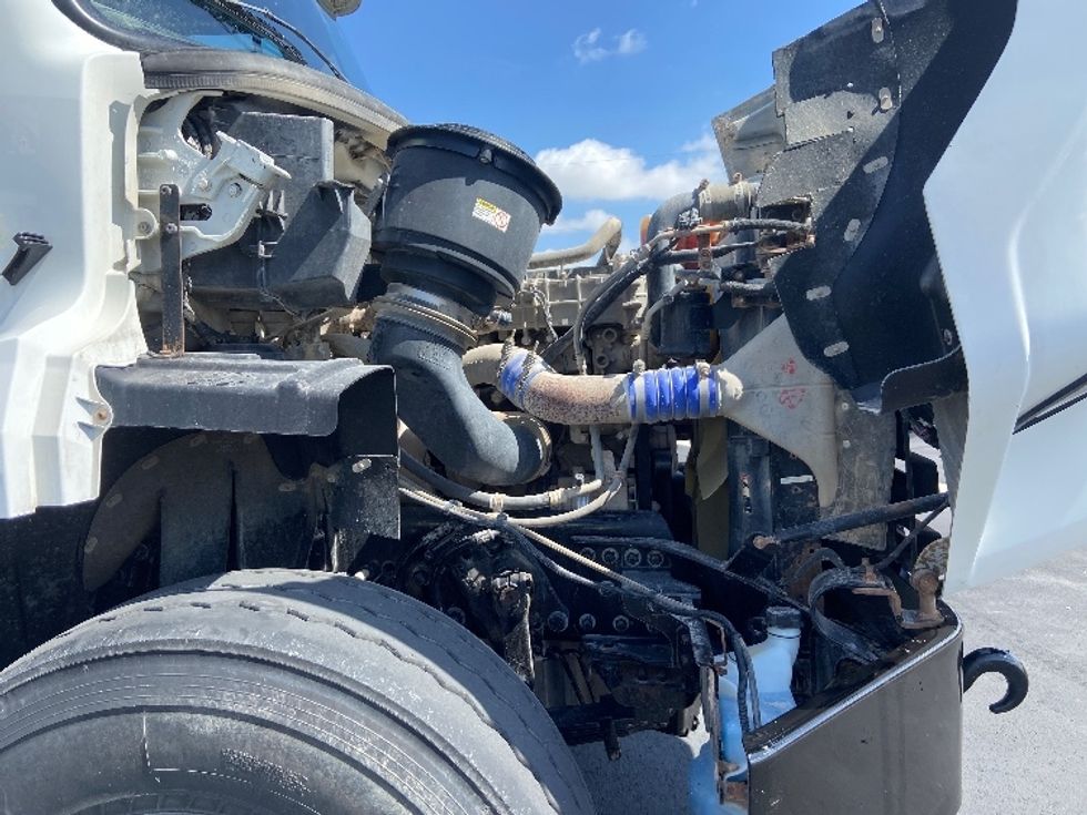 Flatbed Truck-Light and Medium Duty Trucks-Freightliner-2020-114SD-San Antonio-TX-185,610\n\t\tmiles-$ 99,250 - Image 21