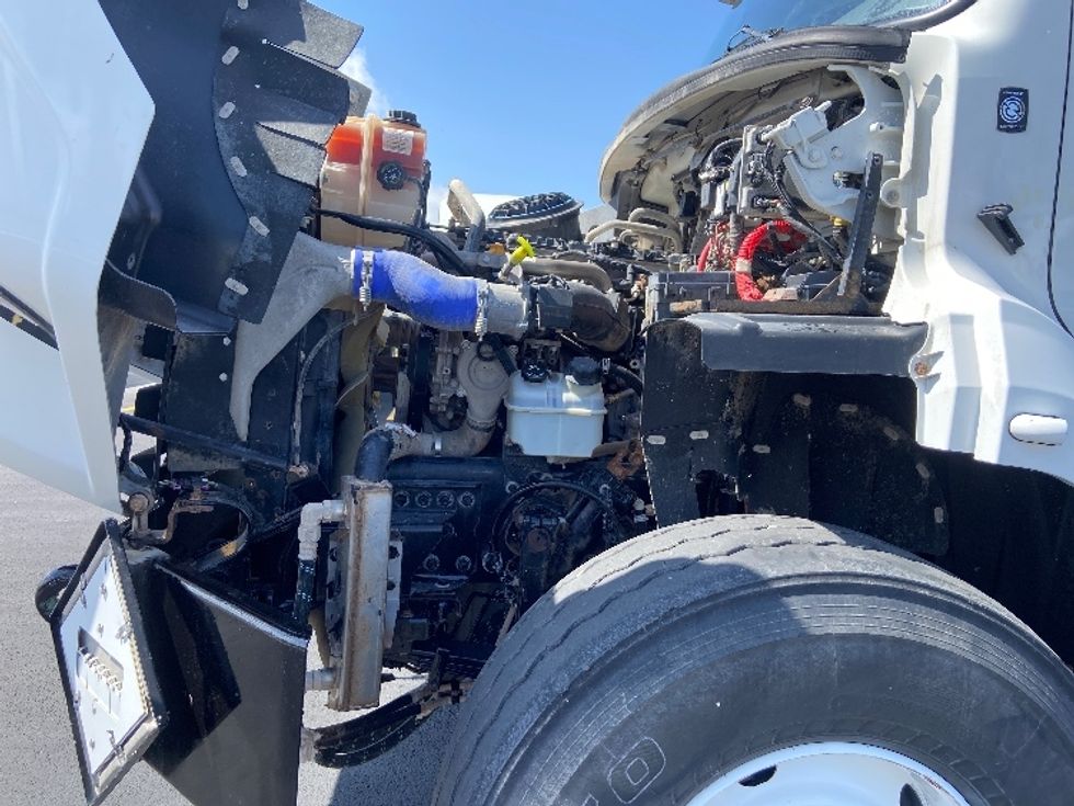 Flatbed Truck-Light and Medium Duty Trucks-Freightliner-2020-114SD-San Antonio-TX-185,610\n\t\tmiles-$ 99,250 - Image 22