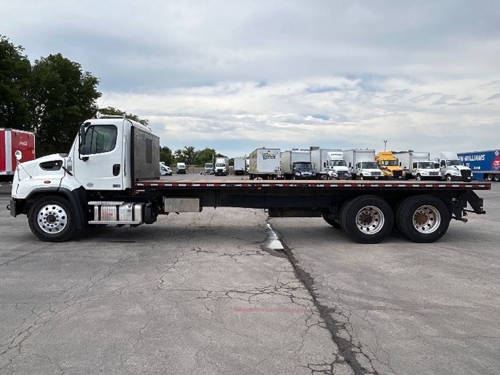 Flatbed Truck-Light and Medium Duty Trucks-Freightliner-2020-114SD-Tulsa-OK-218,912\n\t\tmiles-$ 109,500 - Image 4