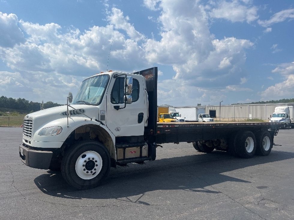Flatbed Truck-Light and Medium Duty Trucks-Freightliner-2020-M2-Alabaster-AL-172,678\n\t\tmiles-$ 74,000 - Image 3