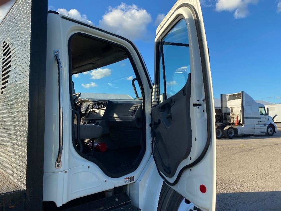 Flatbed Truck-Light and Medium Duty Trucks-Freightliner-2020-M2-Apopka-FL-241,804\n\t\tmiles-$ 48,750 - Image 20