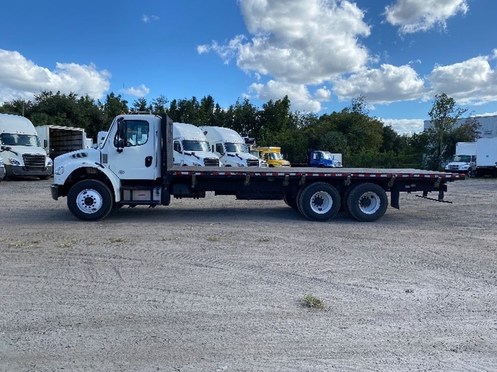 Flatbed Truck-Light and Medium Duty Trucks-Freightliner-2020-M2-Apopka-FL-241,804\n\t\tmiles-$ 48,750 - Image 4