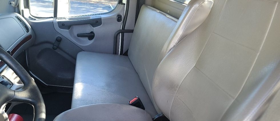 Flatbed Truck-Light and Medium Duty Trucks-Freightliner-2020-M2-Atlanta-GA-195,292\n\t\tmiles-$ 42,000 - Image 19