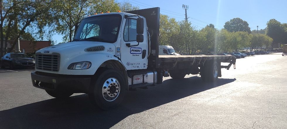 Flatbed Truck-Light and Medium Duty Trucks-Freightliner-2020-M2-Atlanta-GA-195,292\n\t\tmiles-$ 42,000 - Image 3