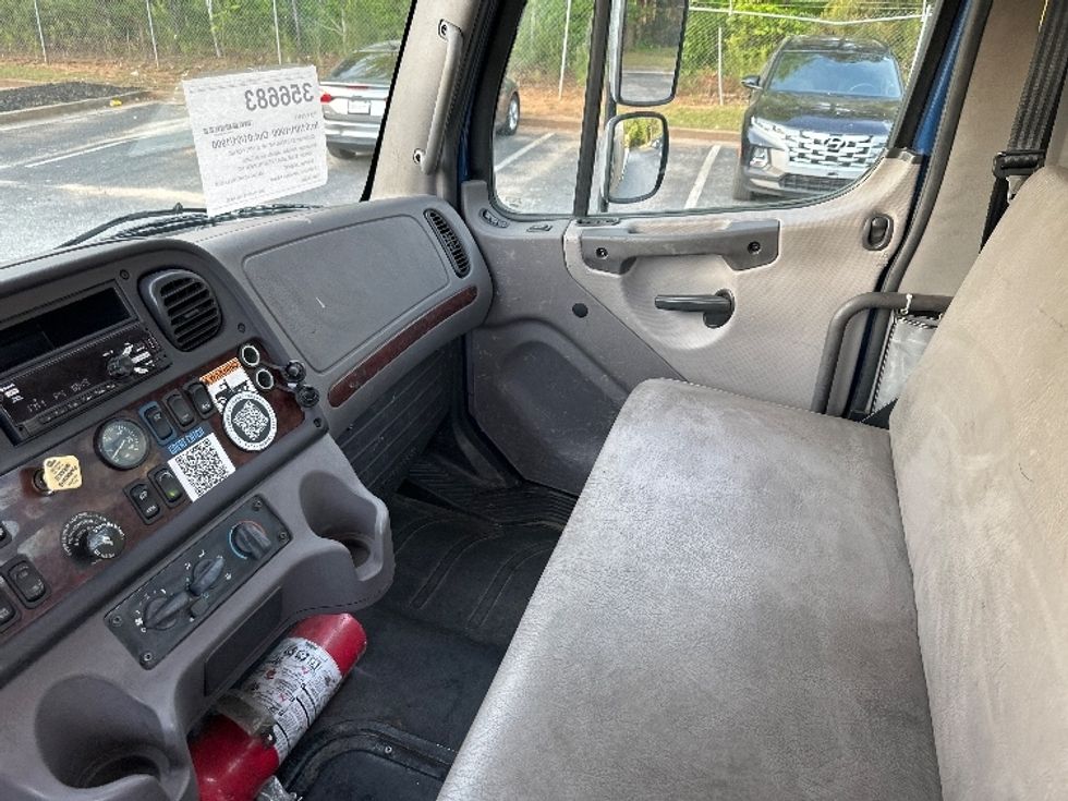 Flatbed Truck-Light and Medium Duty Trucks-Freightliner-2020-M2-Atlanta-GA-321,686\n\t\tmiles-$ 23,500 - Image 13