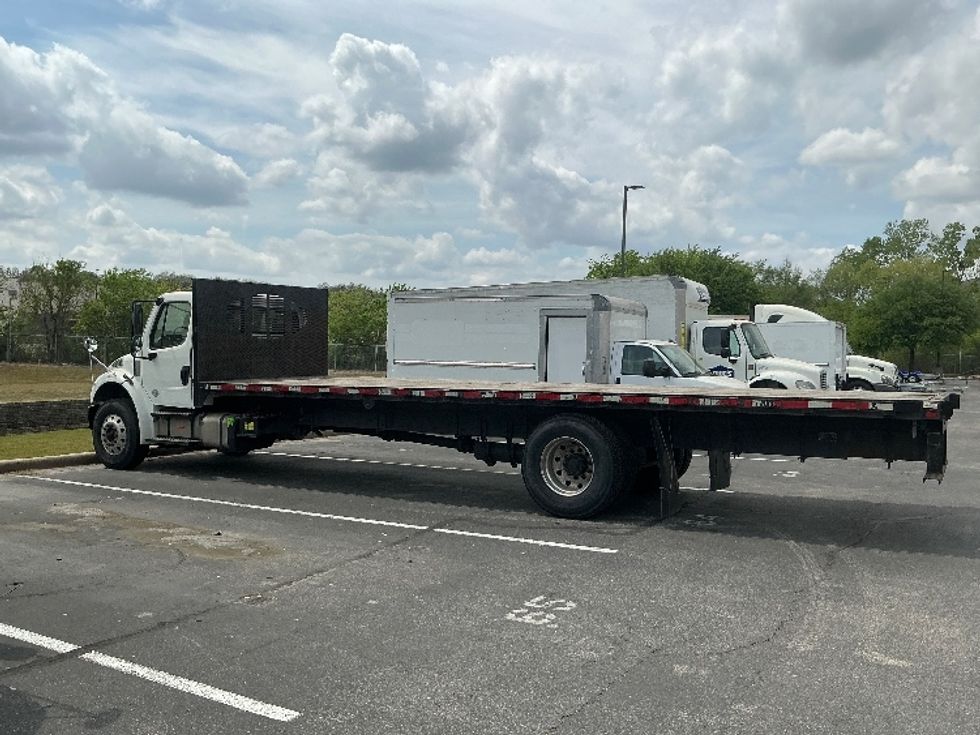 Flatbed Truck-Light and Medium Duty Trucks-Freightliner-2020-M2-Austin-TX-158,515\n\t\tmiles-$ 15,000 - Image 4