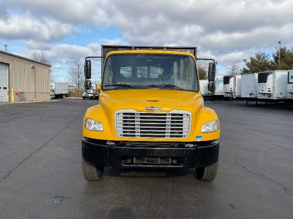 Flatbed Truck-Light and Medium Duty Trucks-Freightliner-2020-M2-Bethlehem-PA-120,109\n\t\tmiles-$ 44,750 - Image 2