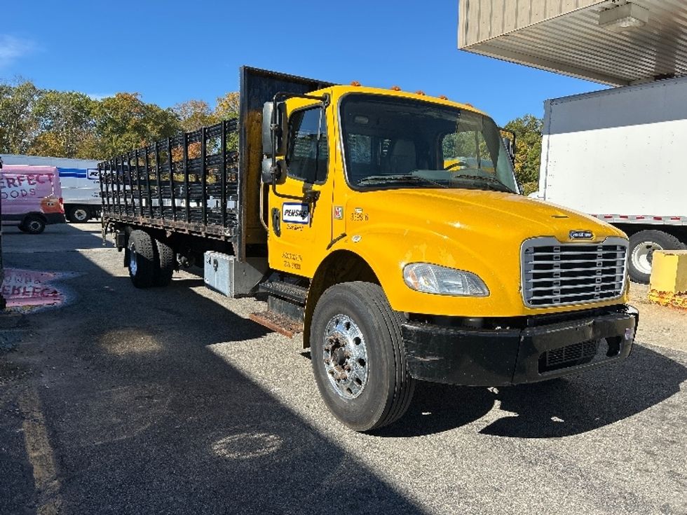 Flatbed Truck-Light and Medium Duty Trucks-Freightliner-2020-M2-Braintree-MA-192,430\n\t\tmiles-$ 35,750 - Image 1